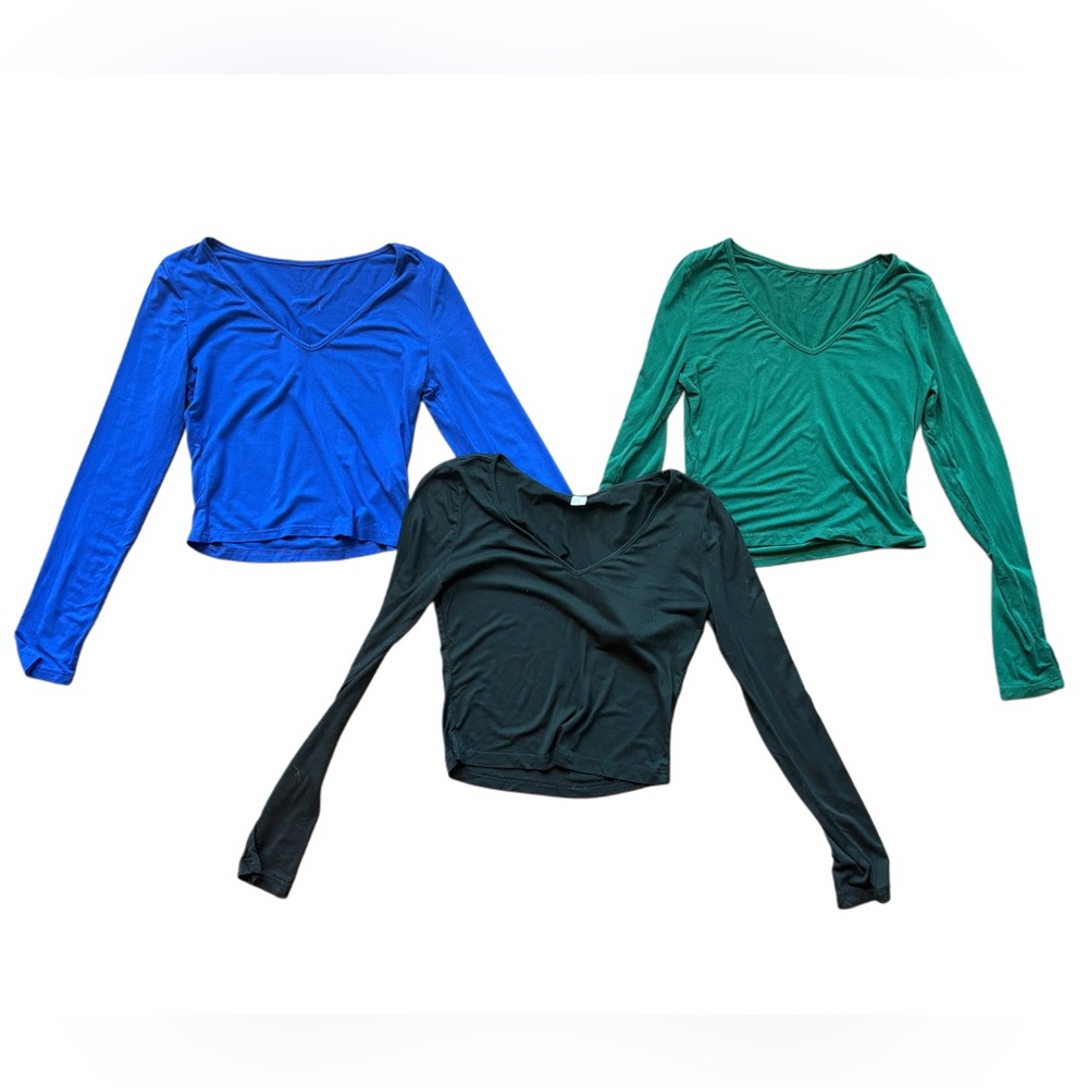 3-Pack Long Sleeve V-Neck Basic Crop Tops - Blue, Green, Black